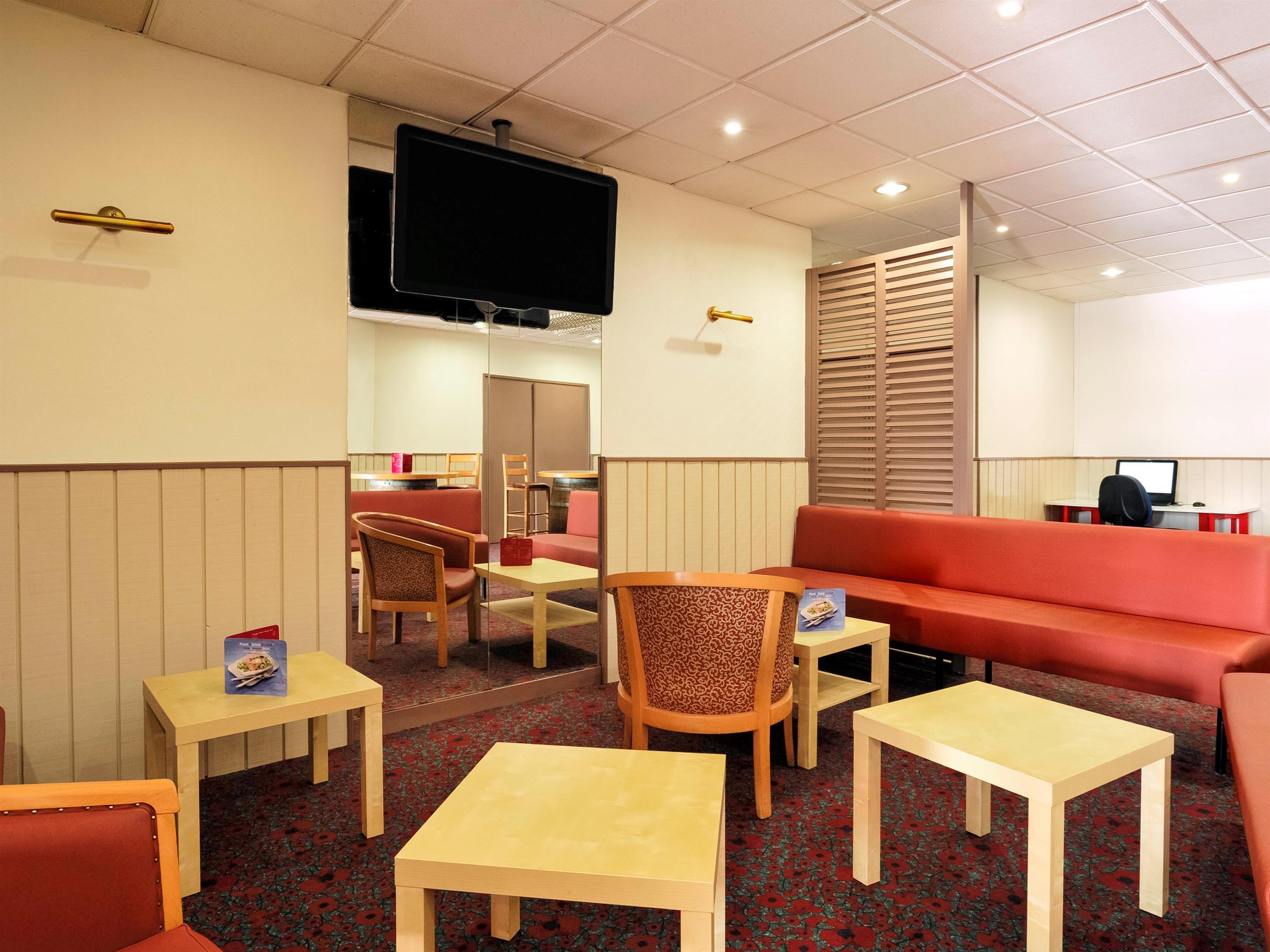 Hotel Ibis Sur Centre Les Ports